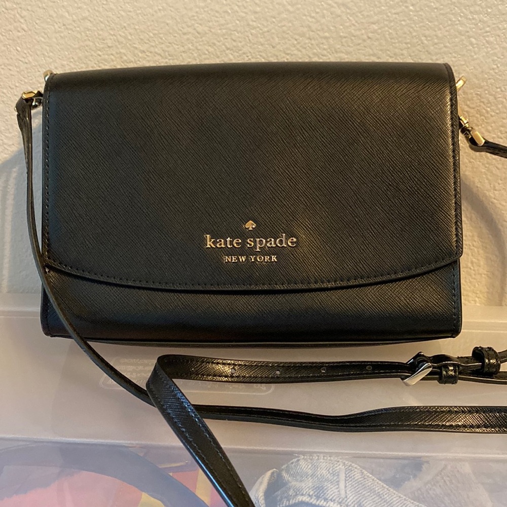 Kate Spade Hudson snap crossbody